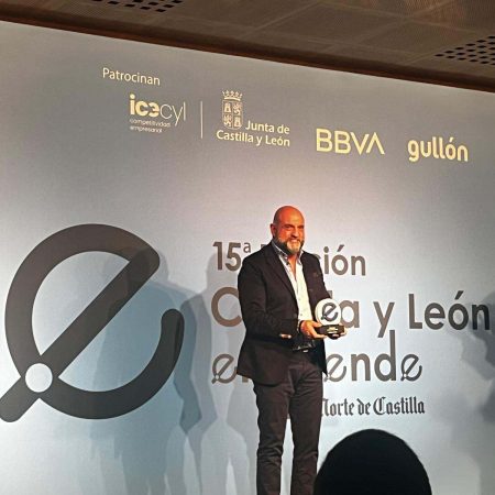 SOMOS-HIJOLUSA_PREMIO-CASTILLA-Y-LEON-EMPRENDE-2025_Toda-Una-Vida_03abr25_4