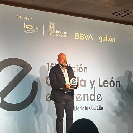 SOMOS-HIJOLUSA_PREMIO-CASTILLA-Y-LEON-EMPRENDE-2025_Toda-Una-Vida_03abr25_5